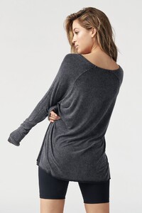 Joah-Brown-For-Keeps-V-Neck-Wash-Graphite--4768.jpg