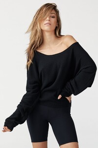 Joah-Brown-Seeker-Long-Sleeve-Black-Honeycomb-Hacci--1622.jpg