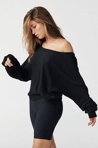 Joah-Brown-Seeker-Long-Sleeve-Black-Honeycomb-Hacci--1625.jpg