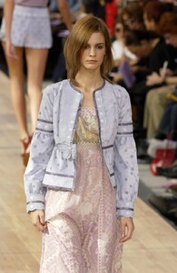 Louis_Vuitton_Spring_2002_g.jpg
