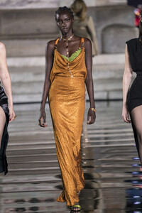 Luisaviaroma-m-RS20-03752.thumb.jpg.bb809181426da8c68bc37ac16943822e.jpg