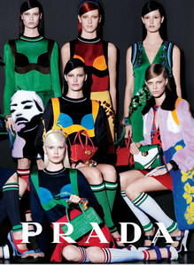 Meisel_Prada_Spring_Summer_2014_02.thumb.png.7c3edcc8beeb34279aba30222d416241.png