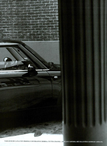 Meisel_Vogue_Italia_October_2003_11.thumb.png.c94226e13ac65a1cb61ebd58569d0bfc.png