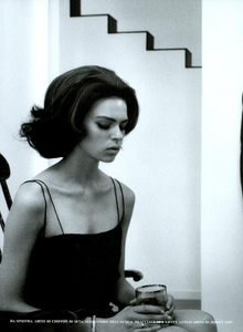 Meisel_Vogue_Italia_October_2003_35.thumb.png.7c79eaf7aa5a0335a44849cd97cdffe5.png