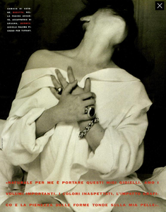 Ritts_Vogue_Italia_December_1989_14.thumb.png.a9152a98295d1ddc8b120c48e7fdad0b.png