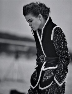 Vittoria-Luna-Birgit-Vogue-Germany-Cover-Photoshoot22.thumb.jpg.10d37436bd0be0bf85a5fba94f09ba75.jpg