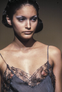 alberta-ferretti-ss-1998-7.thumb.jpg.aa16c3b46f551461dc9dad5207247803.jpg