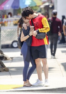 camila-mendes-in-spandex-out-in-la-06-05-2019-6.jpg