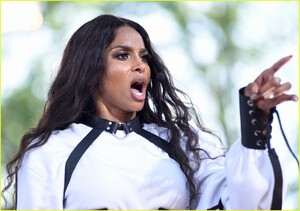 ciara-performance-on-gma-18.jpg