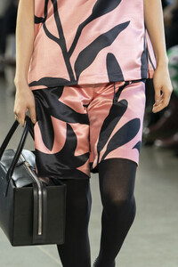 claudia-li-clp-rf19-0118.thumb.jpg.a7e689f7787afded9f3917ad999736f7.jpg