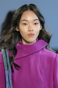 claudia-li-clp-rf19-0326.thumb.jpg.32271c2238320015725f62f742b61548.jpg
