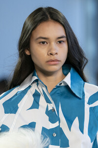 claudia-li-clp-rf19-0353.thumb.jpg.f3f0cdc957312140f7ac040084e68850.jpg