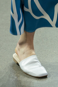 claudia-li-clp-rf19-0385.thumb.jpg.cc1d1af3ab3892576df7a841b753301f.jpg