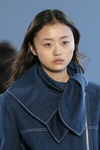 claudia-li-clp-rf19-0552.thumb.jpg.0181420fc0f73ebb0d806d9d60204259.jpg
