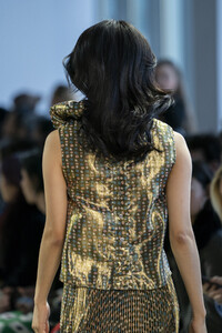 claudia-li-clp-rf19-0796.thumb.jpg.ca5d940f78eae163d0b08986d8e1aee9.jpg