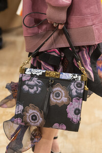coach-clp-rf19-1924.thumb.jpg.da5a39ef5f1d3f099ec4408e4f4610b8.jpg