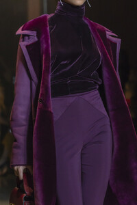 cushnie-clp-rf19-0171.thumb.jpg.a15e319fe255bc7e451d121a2869f445.jpg