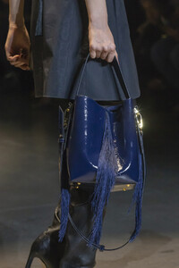 cushnie-clp-rf19-0299.thumb.jpg.14aa2642deddd37be48dfc1ec06016ea.jpg