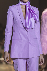 cushnie-clp-rf19-0644.thumb.jpg.041737ffa823e2b94bb05c111944f3f6.jpg
