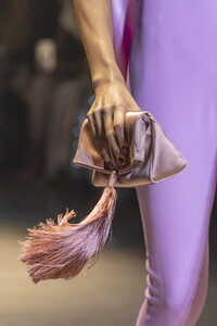 cushnie-clp-rf19-0702.thumb.jpg.d5fdaf20f2d0dbe587a0fbdf146973e7.jpg