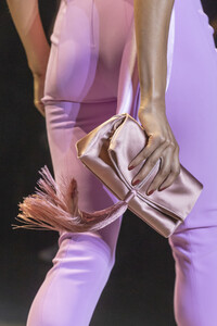 cushnie-clp-rf19-0711.thumb.jpg.f89a6fd1242af2a1004ad9c7aa68f74a.jpg