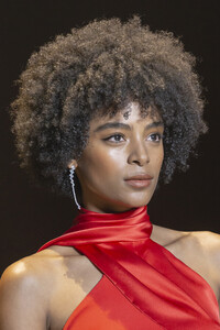 cushnie-clp-rf19-0729.thumb.jpg.78fd77d1d38342224b13a596bc227b8f.jpg