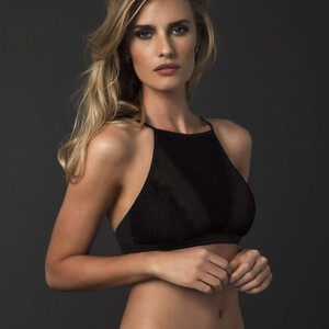 dcc006-negro-frente.jpg