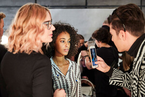 elie-tahari-bks-m-rf19-7183.thumb.jpg.71820793e568cb11690cafe3ab9b4cbf.jpg