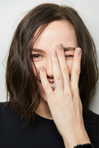 elie-tahari-bks-m-rf19-7358.thumb.jpg.823c01bf5ae9b1900b159719bf094fbc.jpg