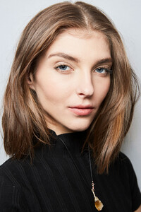 elie-tahari-bks-m-rf19-7373.thumb.jpg.c2298d1abaae6b7ccfe72a4669f02bf1.jpg