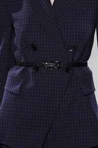 elie-tahari-clp-rf19-0328.thumb.jpg.5120aa077bb53978e53cada711de09b0.jpg