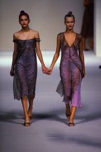 fashion-photography-archive-image-work-image----batch9----fullSize----103926_103926-2_0034_fs.jpg.thumb.jpg.a63bb30f4f3fa95421e3168d0edcaade.jpg