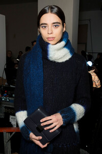 gabriela-hearst-bks-g-rf19-8810.thumb.jpg.d54324d987d9b9254fa8a2989d3af590.jpg