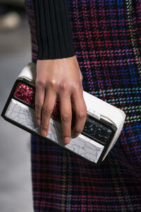 gabriela-hearst-clp-rf19-0267.thumb.jpg.e710b1aaa9f5a00439e9287ccc172c26.jpg