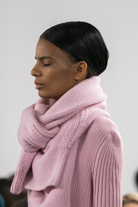 gabriela-hearst-clp-rf19-0346.thumb.jpg.32b88cad48f58fdfe1f7fffc4bf6a5c6.jpg