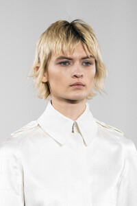 gabriela-hearst-clp-rf19-0516.thumb.jpg.8d98af11a5fb6ecfb175be0c00cb440c.jpg
