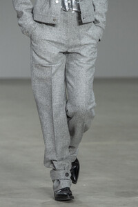 helmut-lang-clp-rf19-1050.thumb.jpg.f9f8c67d139acb74cde2c6c0e7d29955.jpg