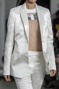 helmut-lang-clp-rf19-1447.thumb.jpg.f388f3d63ea5ef57ed6f84498eb165eb.jpg