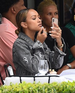 karrueche-tran-l-avenue-restaurant-in-paris-06-19-2019-9.jpg