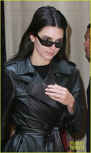 kendall-jenner-is-excited-to-kick-off-acne-awareness-month-with-proactiv-02.jpg