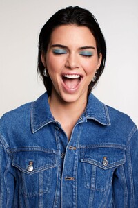 kendall-jenner-l-officiel-magazine-summer-2019-9.jpg