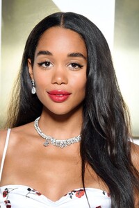 laura-harrier-bvlgari-hight-jewelry-exhibition-in-capri-06-13-2019-5.jpg