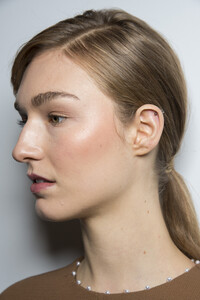 lela-rose-bks-v-rf19-3736.thumb.jpg.c8e9dc8c6d7285148213987f6eb7e02d.jpg