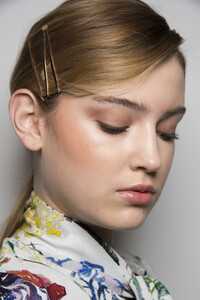 lela-rose-bks-v-rf19-3790.thumb.jpg.24f00658f94dc6686f94ed9fd3f76e3e.jpg
