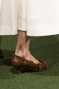 lela-rose-clp-rf19-0527.thumb.jpg.c90806e0d73e5c30a6974520f180f6ac.jpg