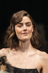 lela-rose-clp-rf19-0828.thumb.jpg.80b5553a38fe25d3d66d418da99127f7.jpg
