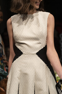 lela-rose-clp-rf19-0898.thumb.jpg.7b95ceadf7989a15c6a67cf02bb6b681.jpg