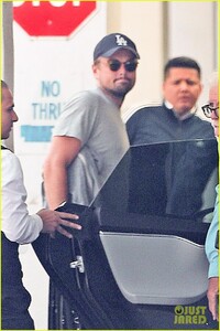 leonardo-dicaprio-kevin-connolly-june-2019-07.jpg