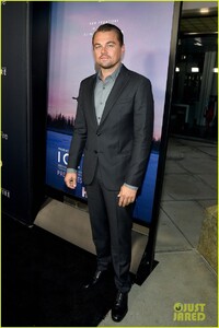 leonardo-dicaprio-suits-up-for-hbo-ice-on-fire-premiere-01.jpg