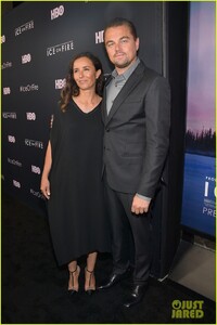 leonardo-dicaprio-suits-up-for-hbo-ice-on-fire-premiere-04.jpg